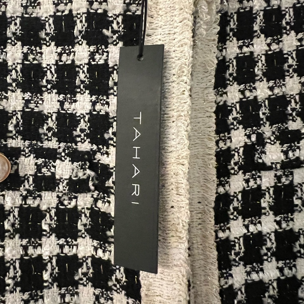 Tahari Black and White Houndstooth Blazer - Picture 10 of 11